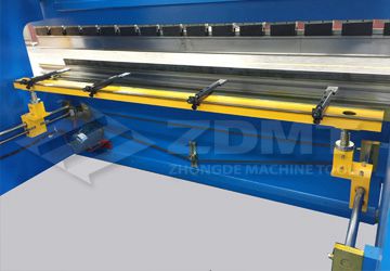 后擋料.jpg 后擋料.jpg