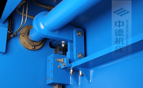 ZDPK-6325配有中德公司最新型扭軸同步裝置,強度高,能調節,專利技術.jpg ZDPK-6325配有中德公司最新型扭軸同步裝置,強度高,能調節,專利技術.jpg